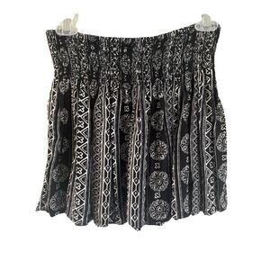 Boho Mini Skirt - Black White Patterned Smocked Waist‎ Summer Casual
